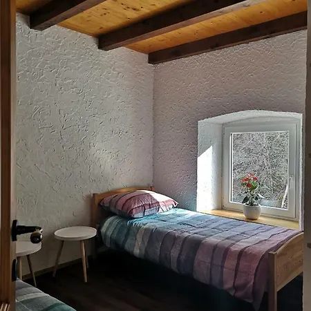 Apartma Humar تولمين